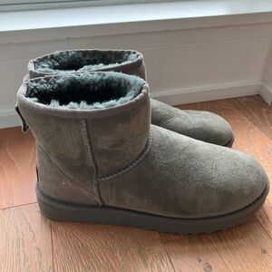 UGG Classic Mini II Boots